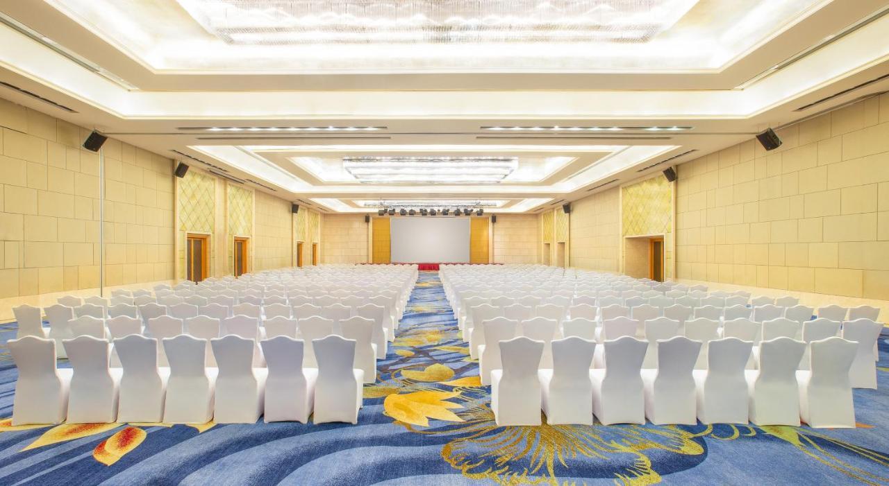 Crowne Plaza Shenzhen Longgang City Centre By Ihg Buitenkant foto