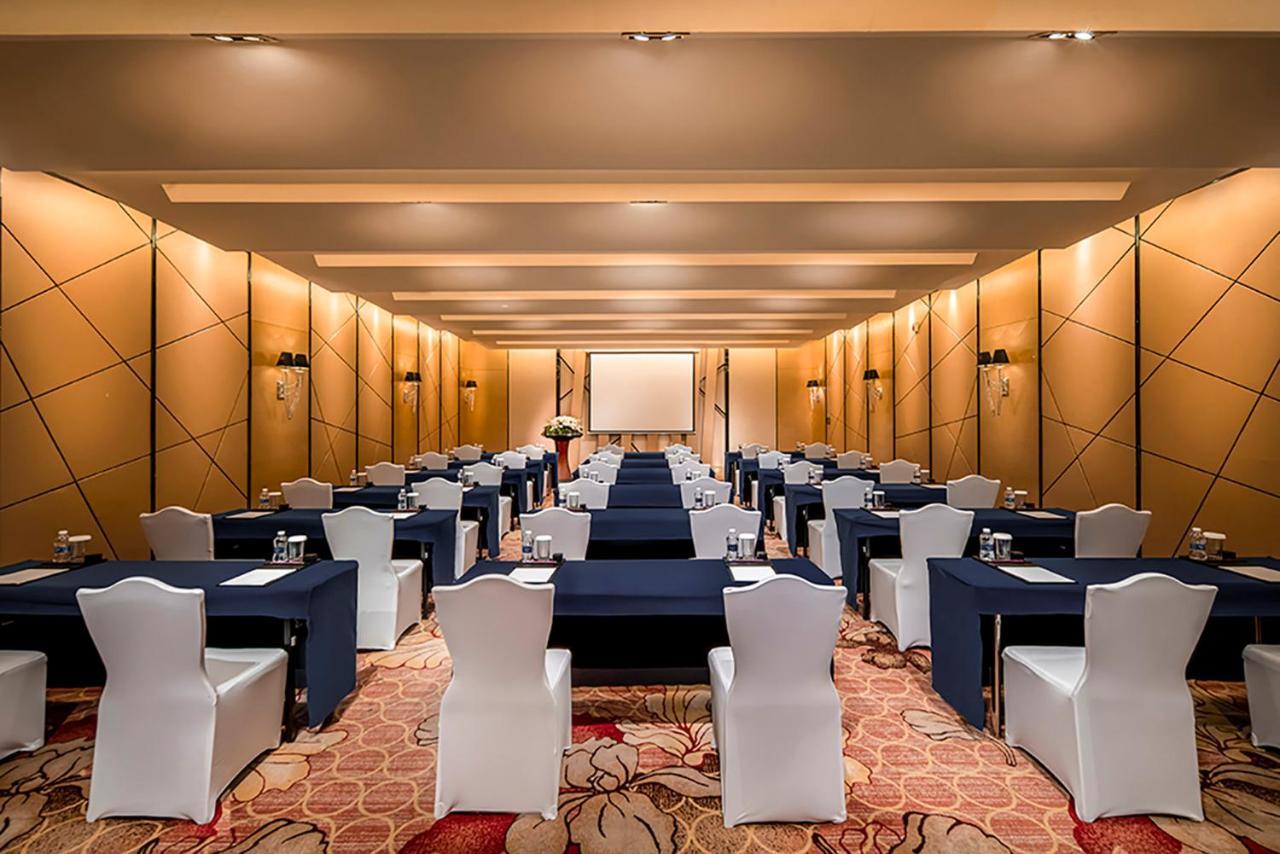 Crowne Plaza Shenzhen Longgang City Centre By Ihg Buitenkant foto