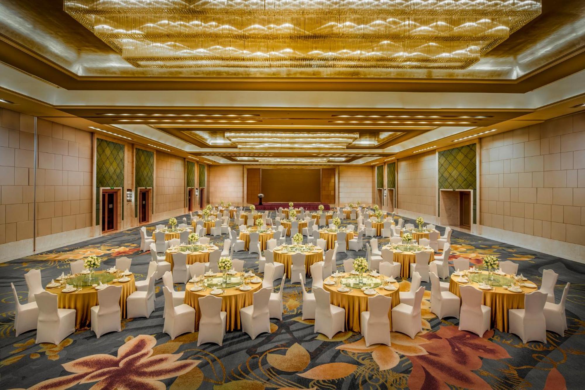 Crowne Plaza Shenzhen Longgang City Centre By Ihg Buitenkant foto